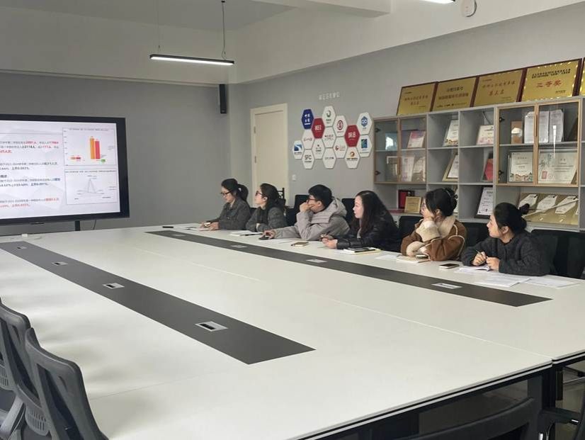 b30f4270baa4654eec3ba6c3bf684dfc